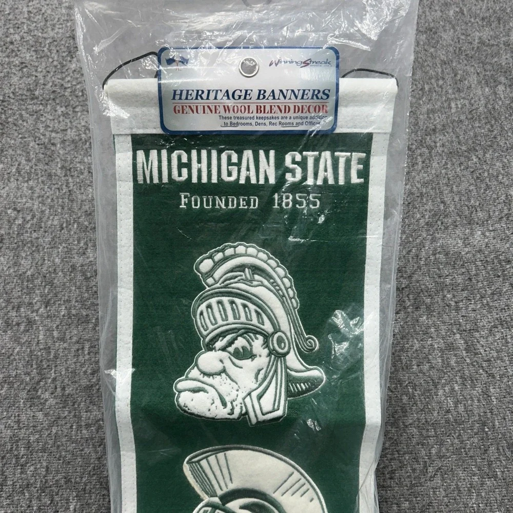 Michigan State Spartans Heritage Banners Wool Sign Decor